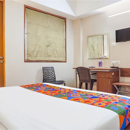 Fabhotel Classic Executive Phursungi Exterior photo